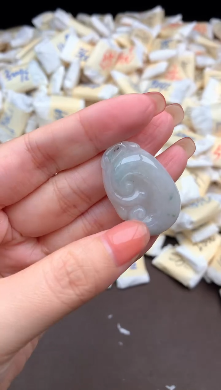 【闪购商品】翡翠挂件未镶嵌一