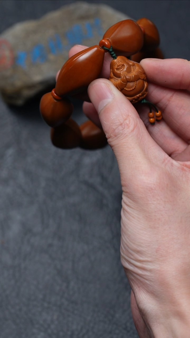 【闪购商品】橄榄核吊坠橄榄核