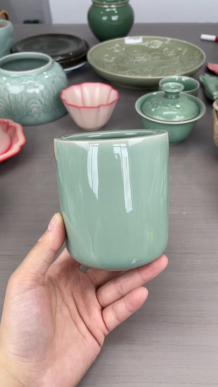 龙泉青瓷福利放漏微微暇