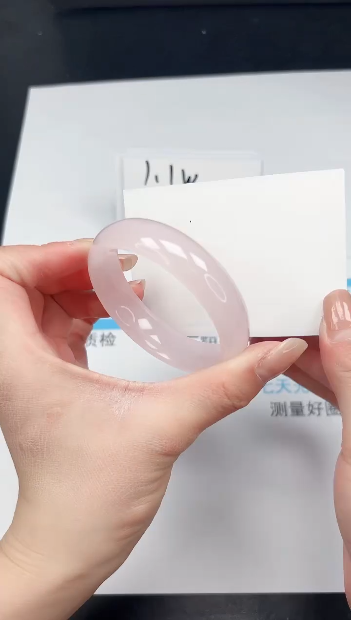 【闪购商品】石英质玉手镯未镶嵌92-55.4