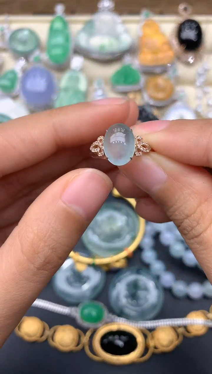 【闪购商品】翡翠戒指18K金镶嵌185-中国好珍宝