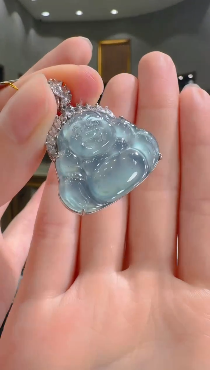 【闪购商品】翡翠吊坠(赠链)银S925镶嵌天然翡翠A货多样性发一件