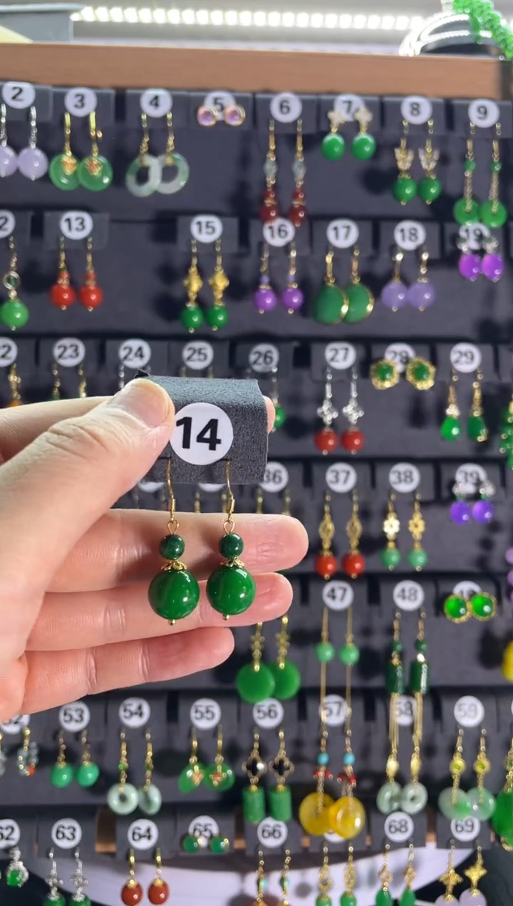 【闪购商品】翡翠耳饰银S925镶嵌14.....