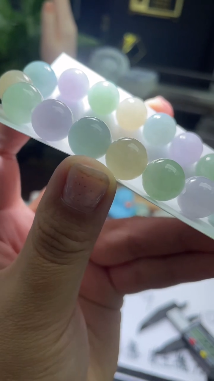 【闪购商品】定制翡翠未镶嵌翡翠多样性发货