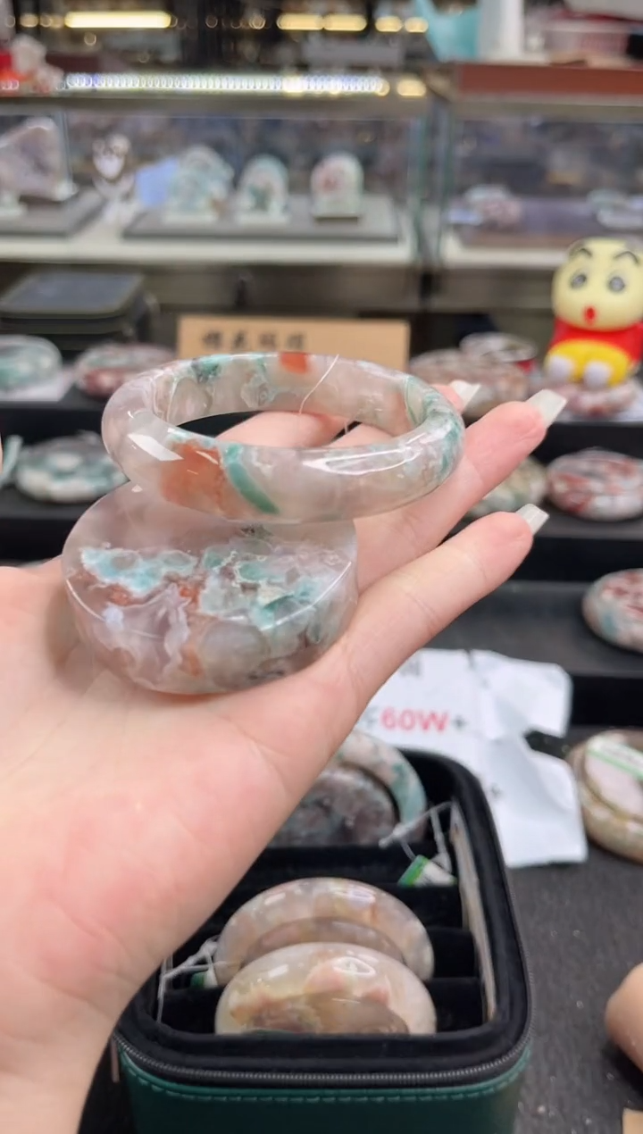 未镶嵌手镯石英质玉56圈口（赠品镯心）2S987073