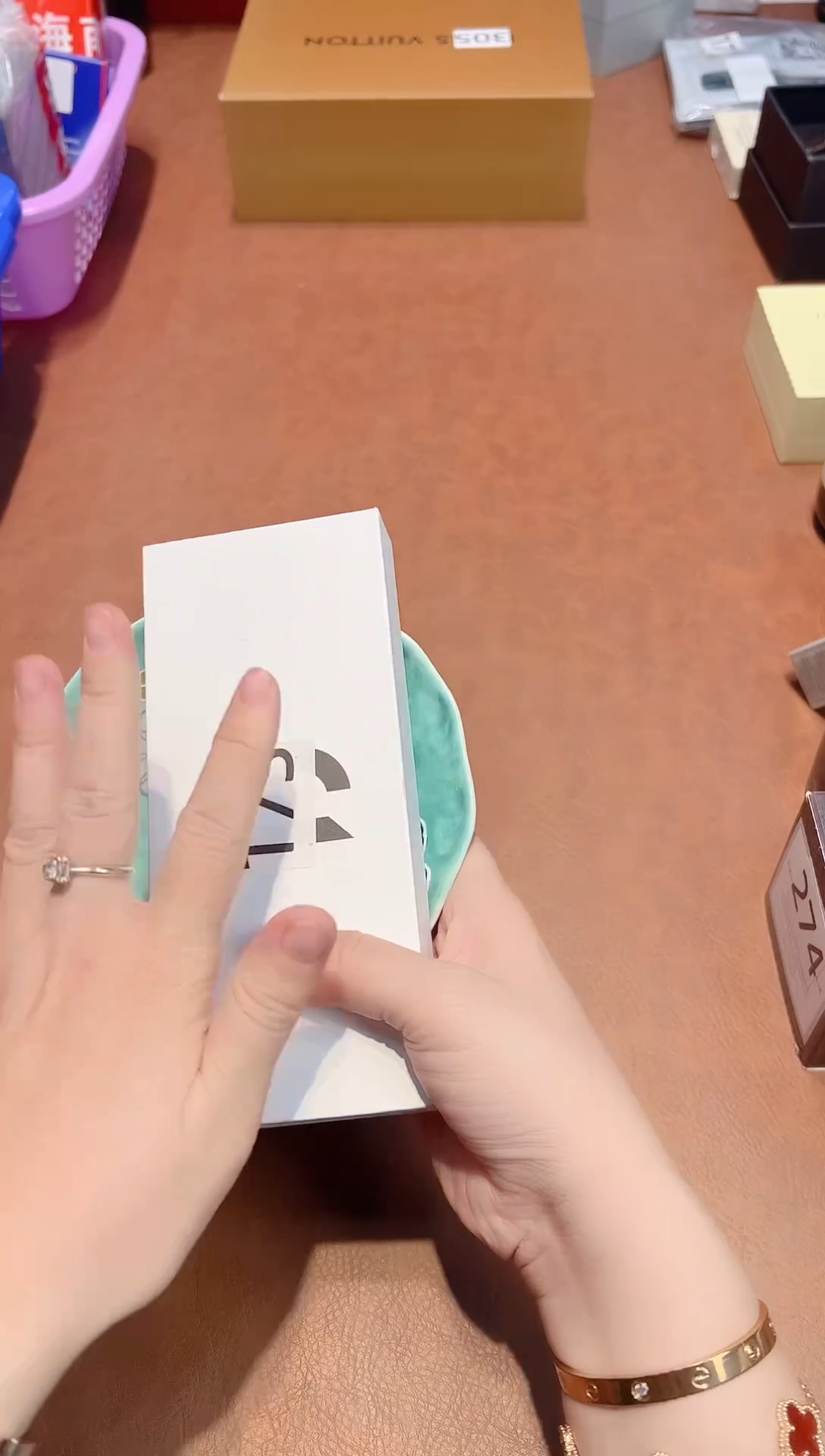 瓷片------全球购