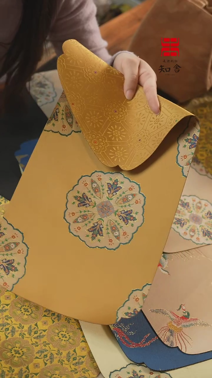 【闪购商品】织绣干泡···········