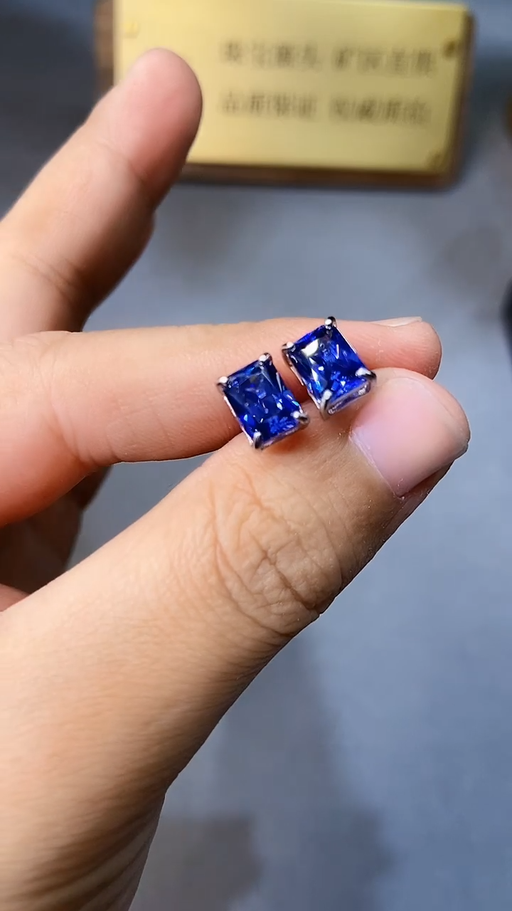 【闪购商品】蓝宝石耳饰银S925镶嵌354