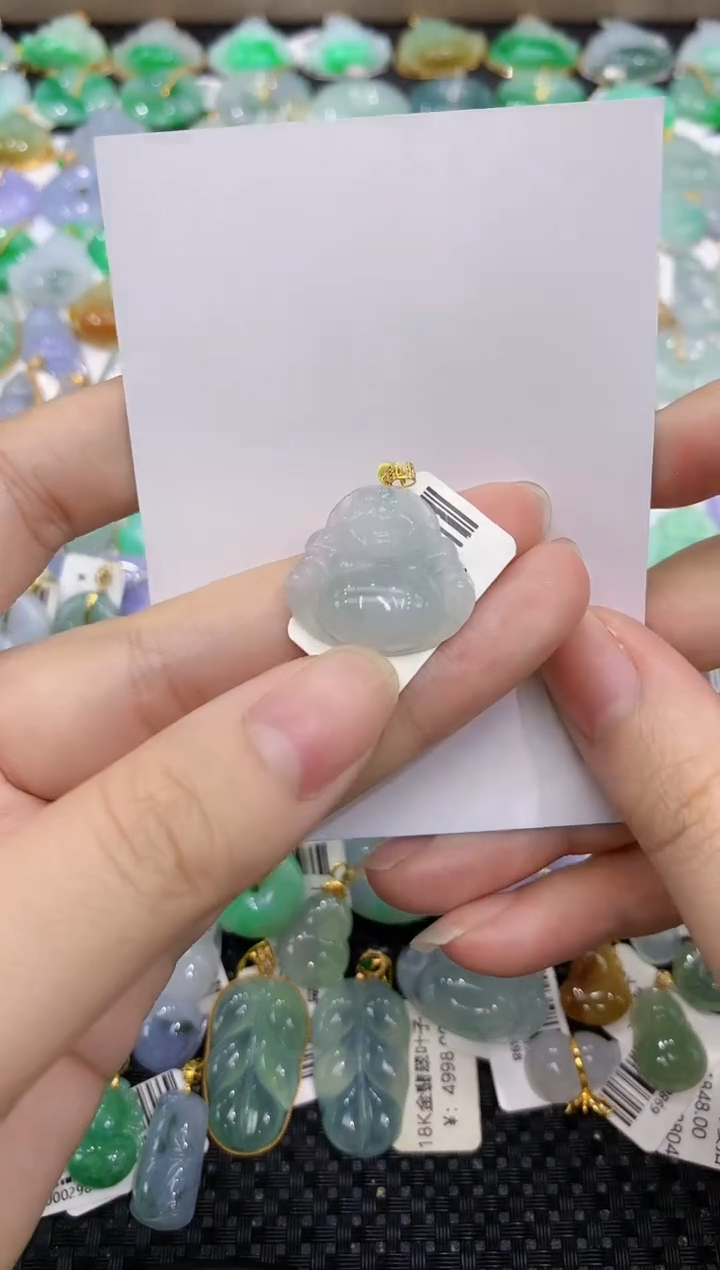 【闪购商品】翡翠颈饰18K金镶嵌88888888881
