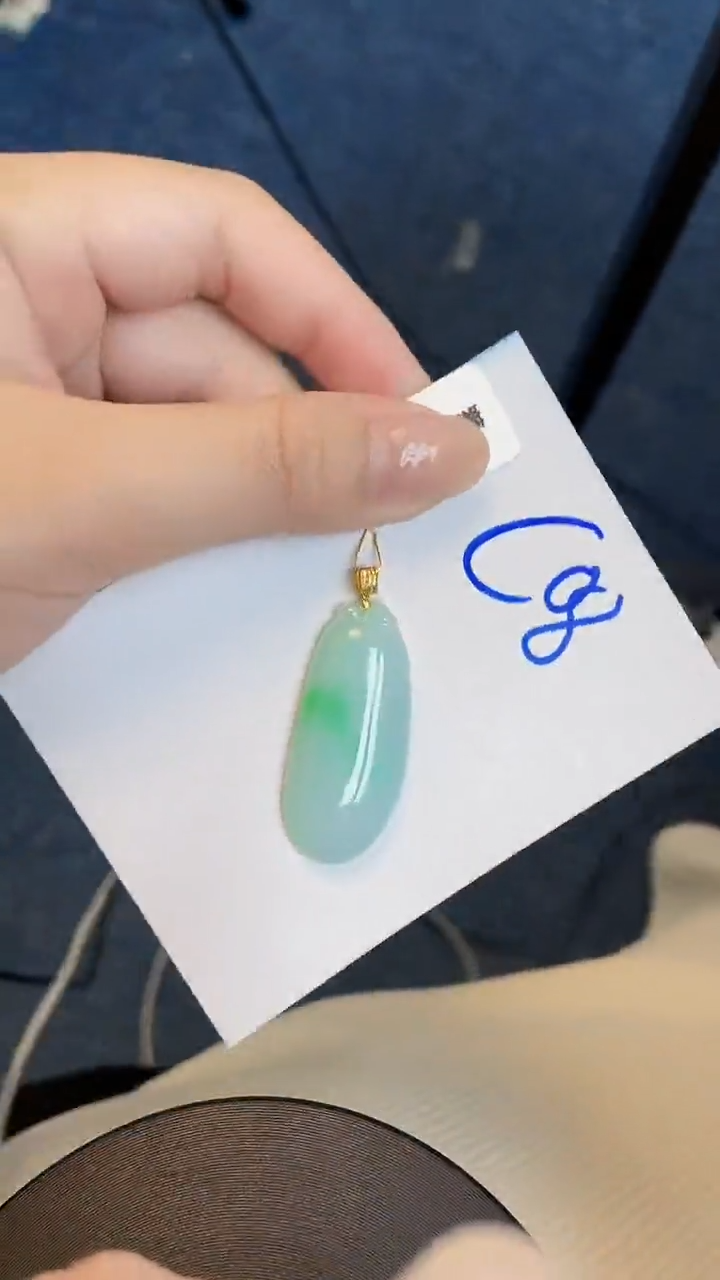 【闪购商品】翡翠颈饰18K金镶嵌00000000