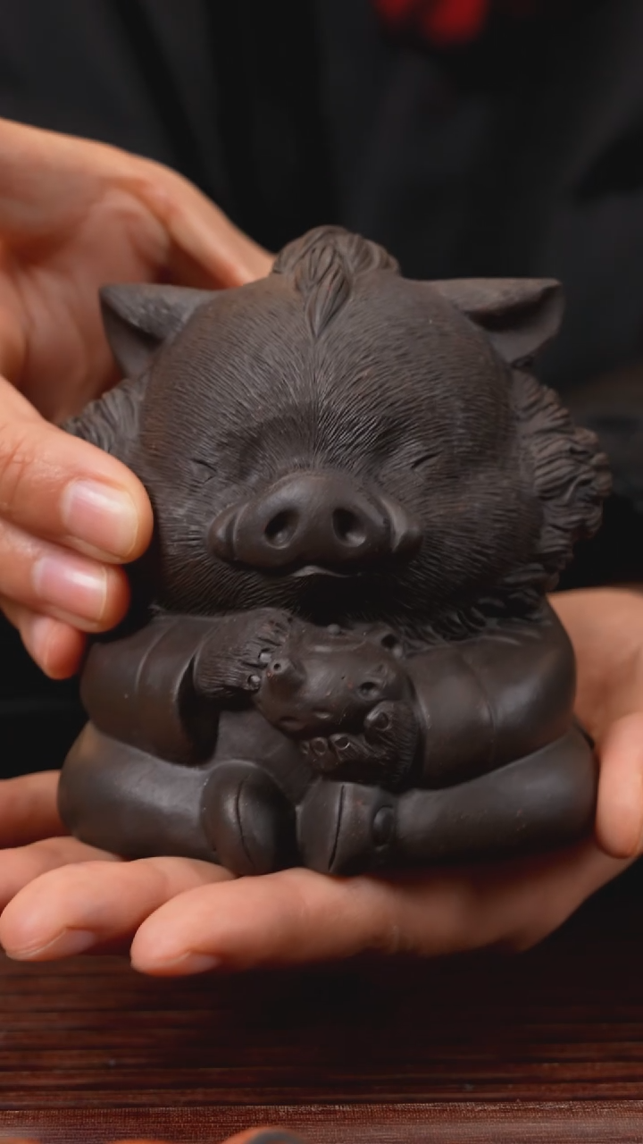 【闪购商品】紫砂茶宠黑朱泥 小猪八戒