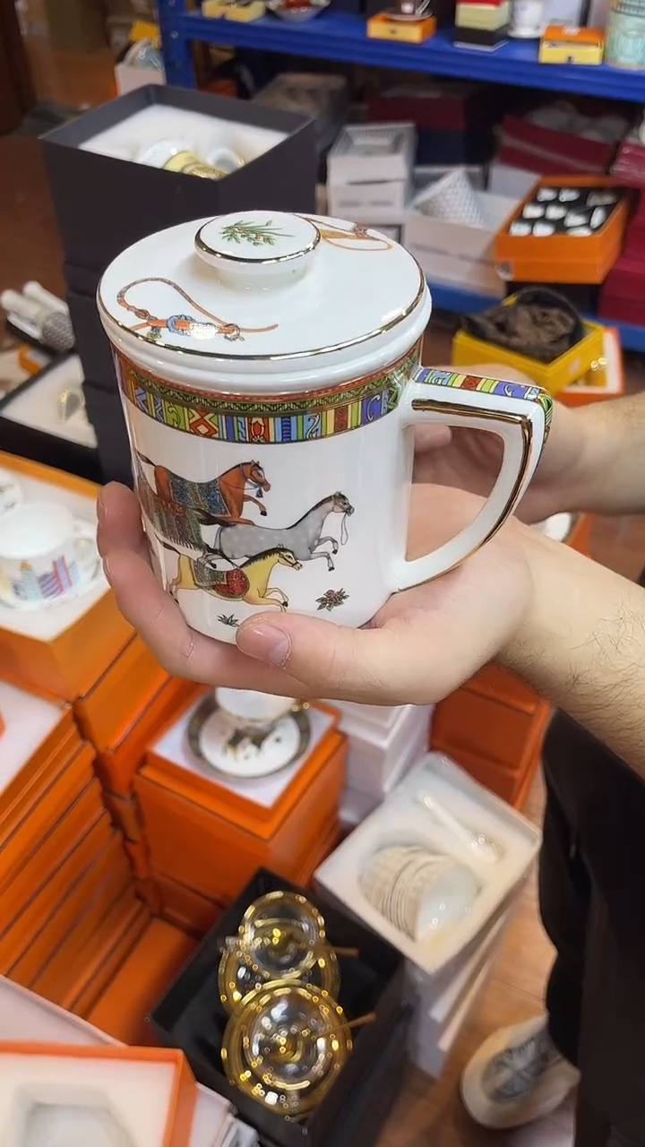 杯鸿辉家品牌瓷器，京东包邮！