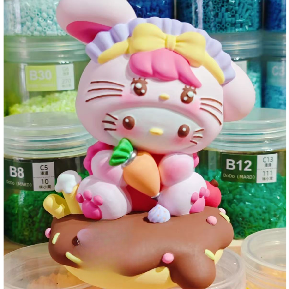 精品甜品师HelloKitty香薰石膏娃娃儿童益智绘画情侣家庭摆件