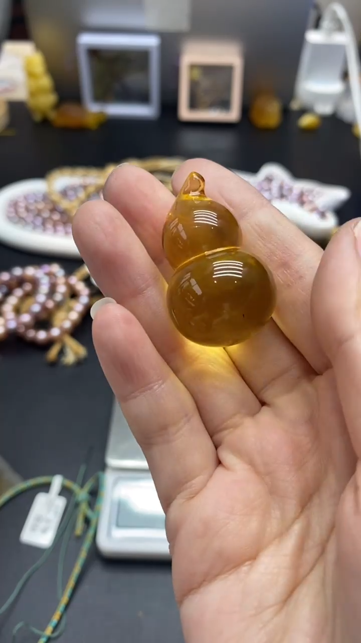 琥珀未镶嵌珠宝奇石85多样性发其一默认有瑕