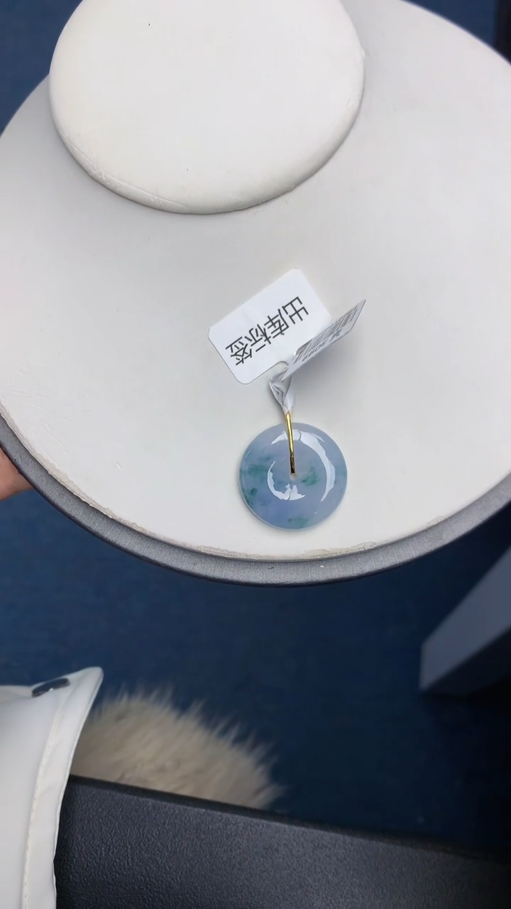 颈饰18K金镶嵌翡翠天然缅甸翡翠a货百元以上9元证书费自理