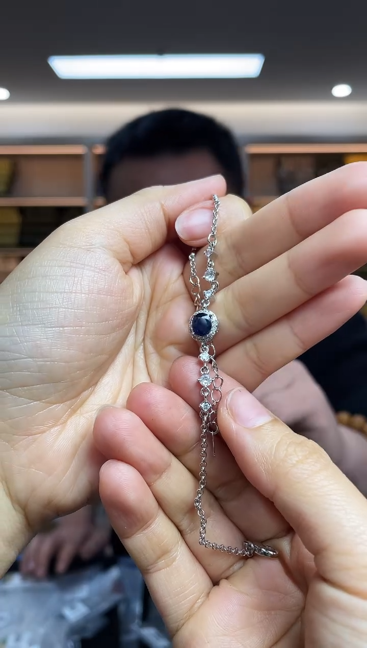 【闪购商品】蓝宝石`未镶嵌多样性发一件