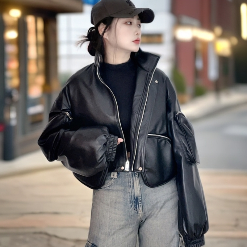 海宁冬季新款美式工装风绵羊皮鸭绒保暖短款口袋重工外套女