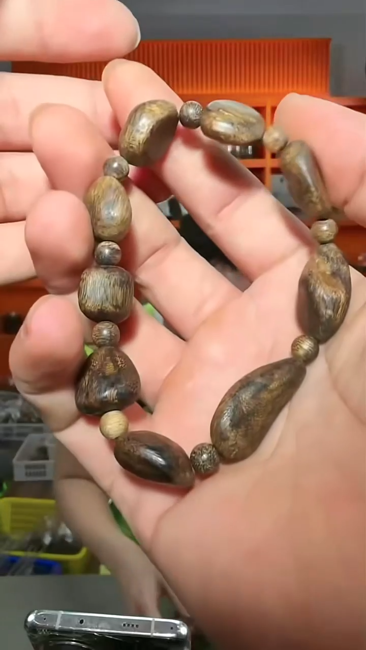 沉香手串177号单圈瘤疤多样性发一