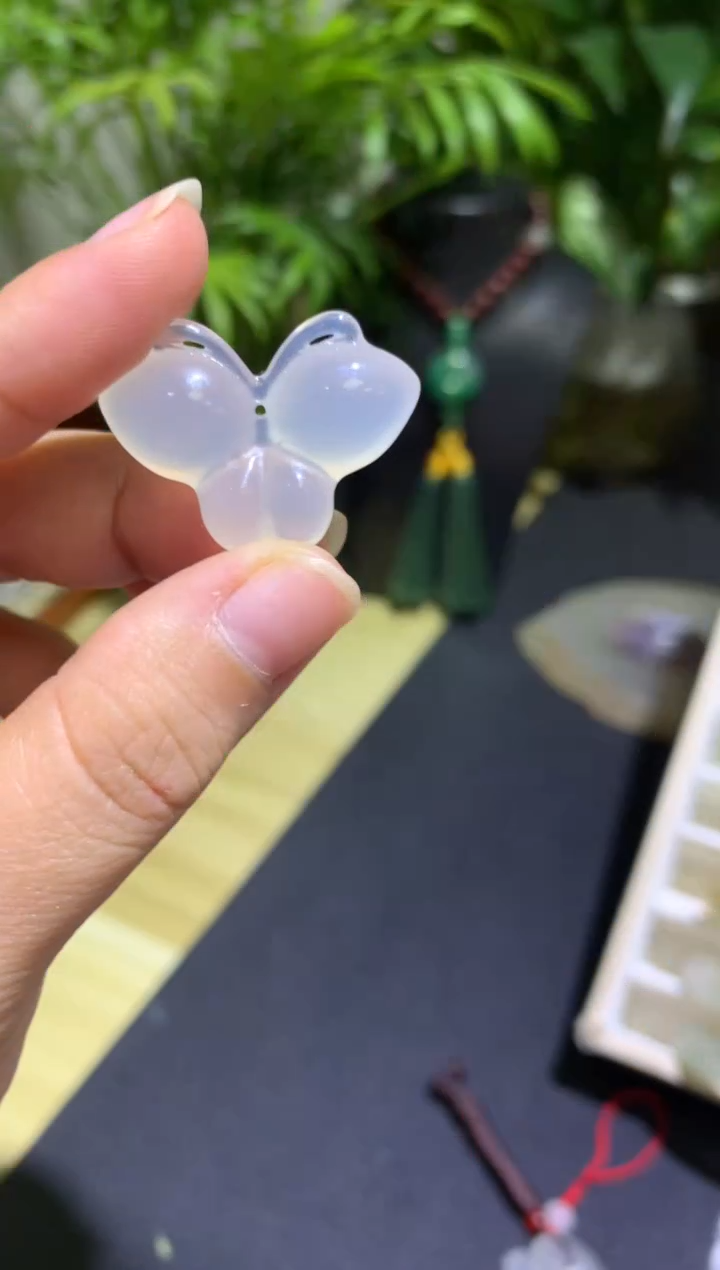 手镯玛瑙/玉髓未镶嵌00072