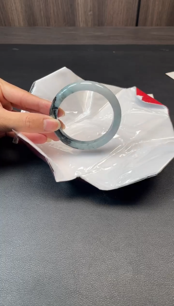 未镶嵌手镯翡翠9984