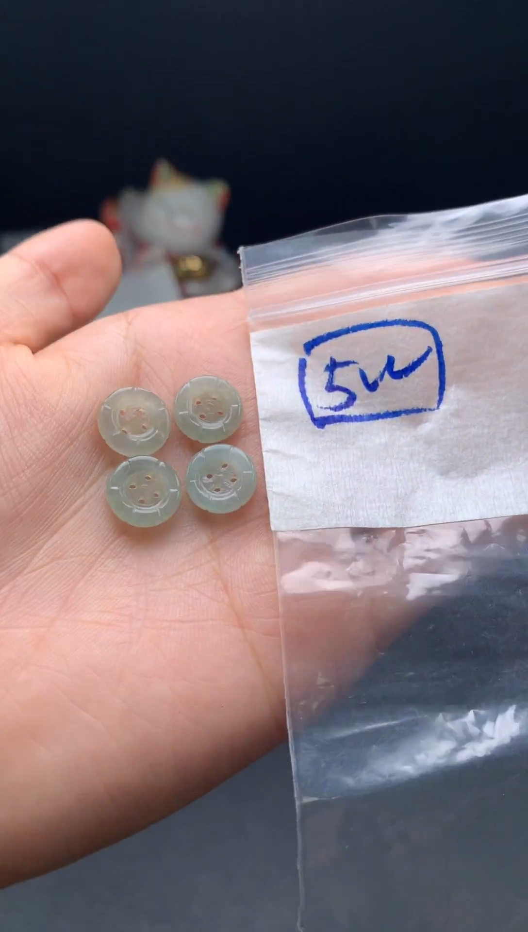 未镶嵌挂件翡翠1