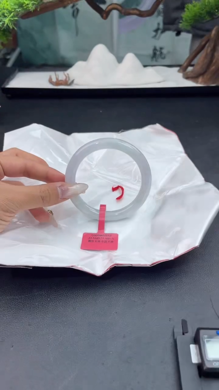 【闪购商品】翡翠手镯未镶嵌8翡翠手镯