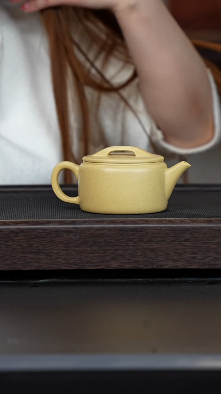 【闪购商品】紫砂茶壶本绿汉瓦
