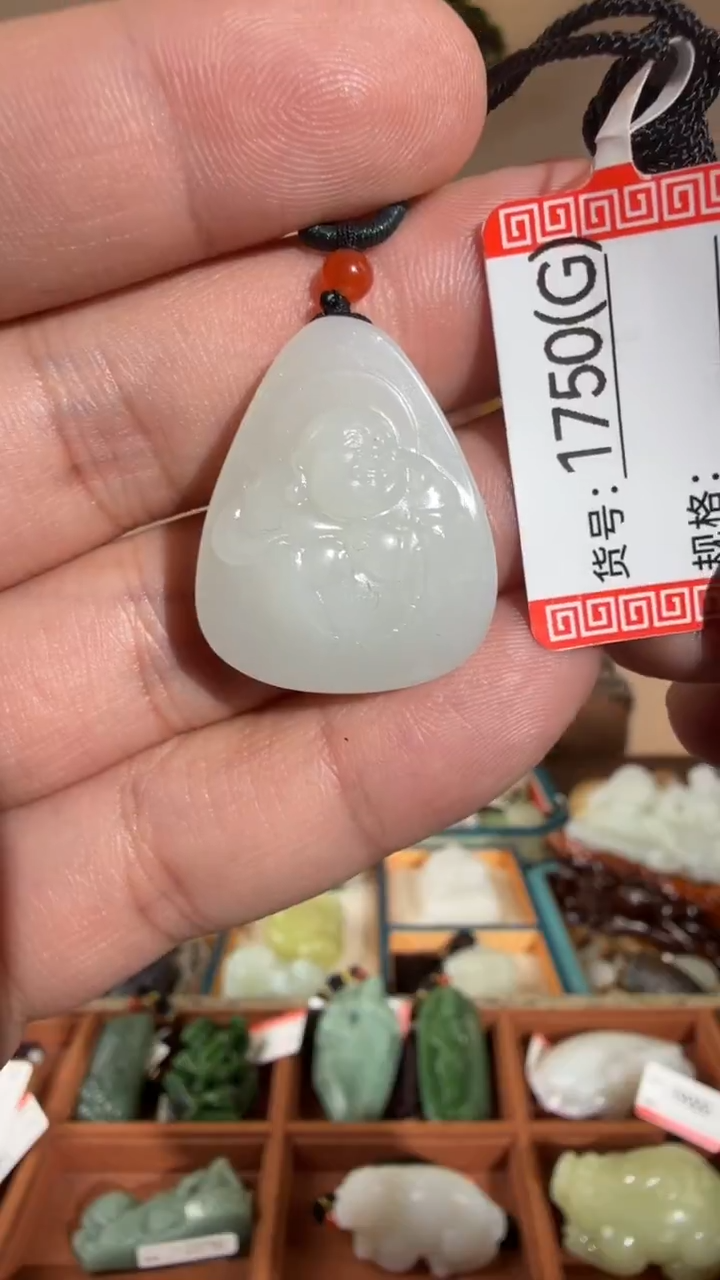 颈饰未镶嵌和田玉G