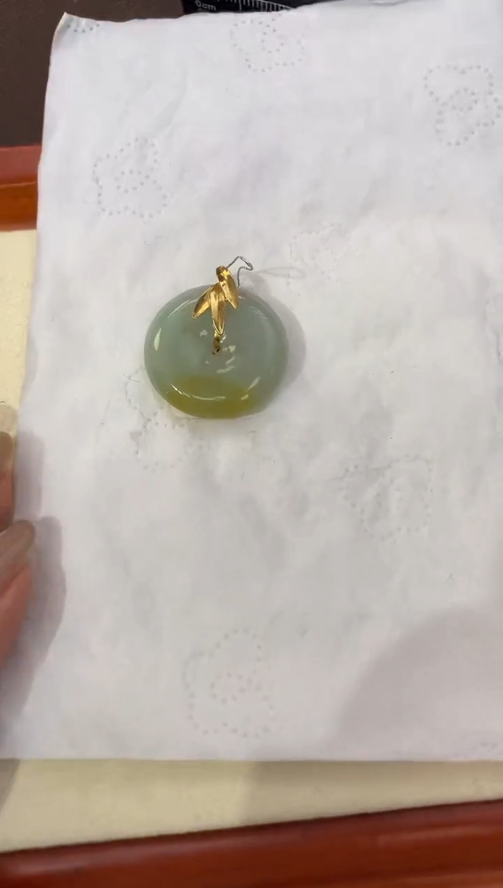 【闪购商品】翡翠颈饰18K金镶嵌天然缅甸a货翡翠