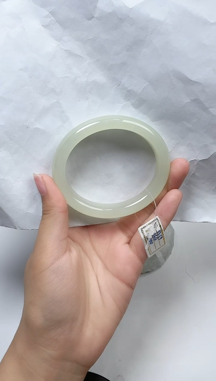 【闪购商品】和田玉手镯未镶嵌56圈口 YY