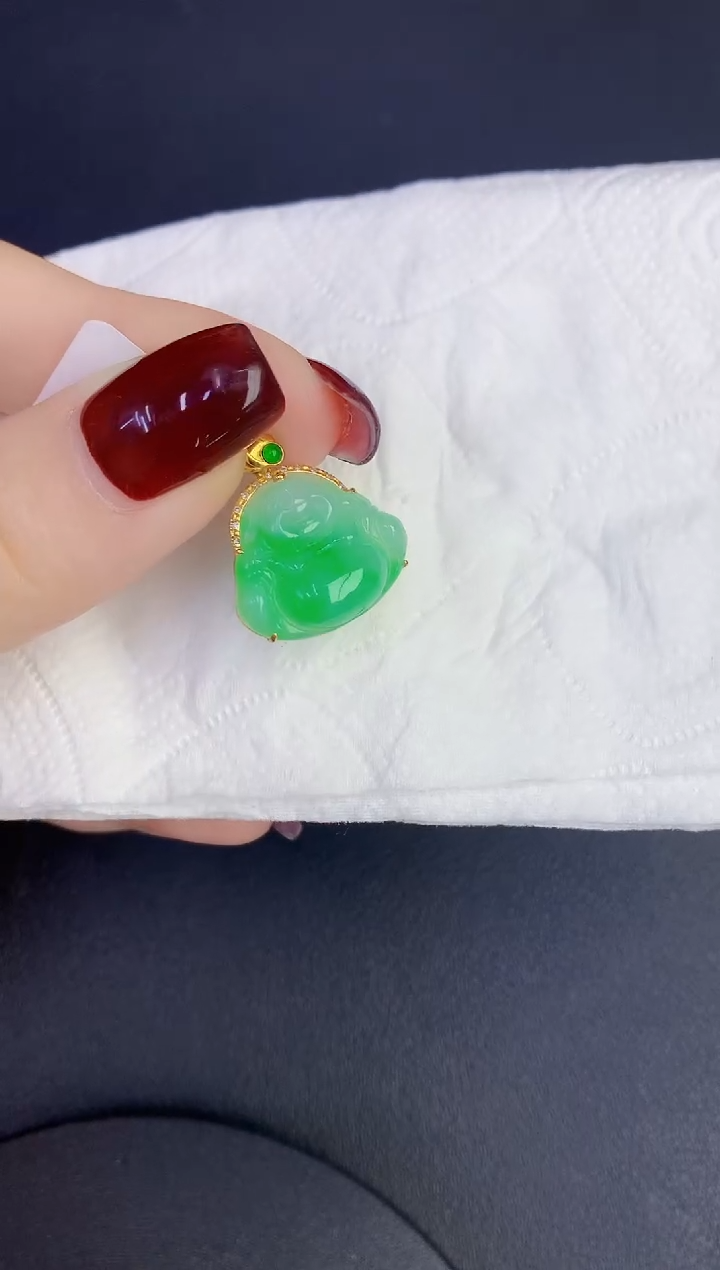 颈饰18K金镶嵌翡翠缅甸天然翡翠a货