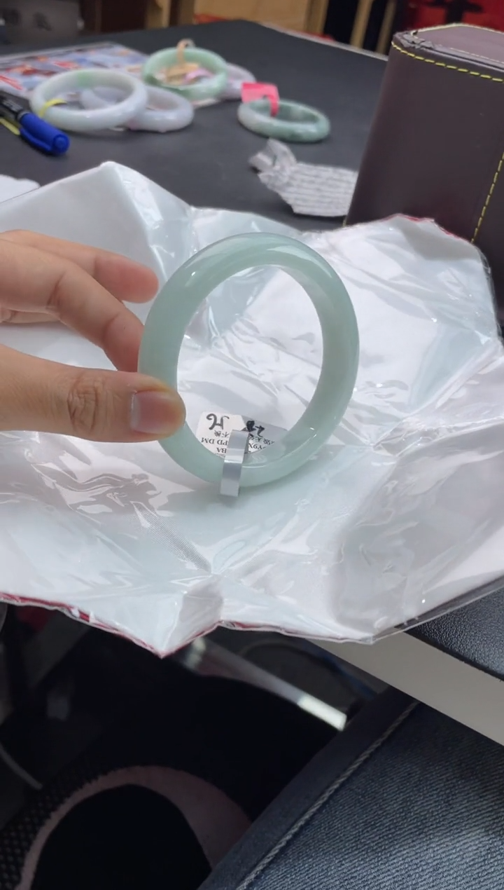 【闪购商品】翡翠手镯未镶嵌21翡翠手镯