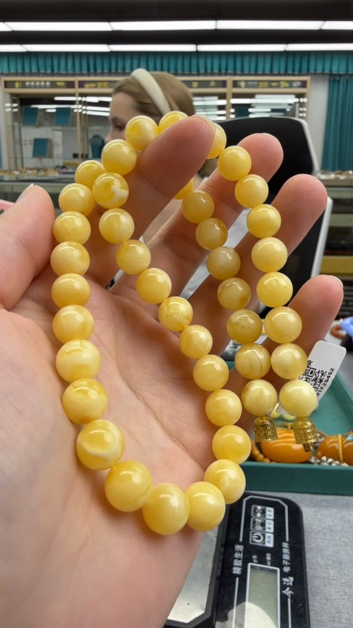 未镶嵌颈饰琥珀59秒拍号 假一罚三