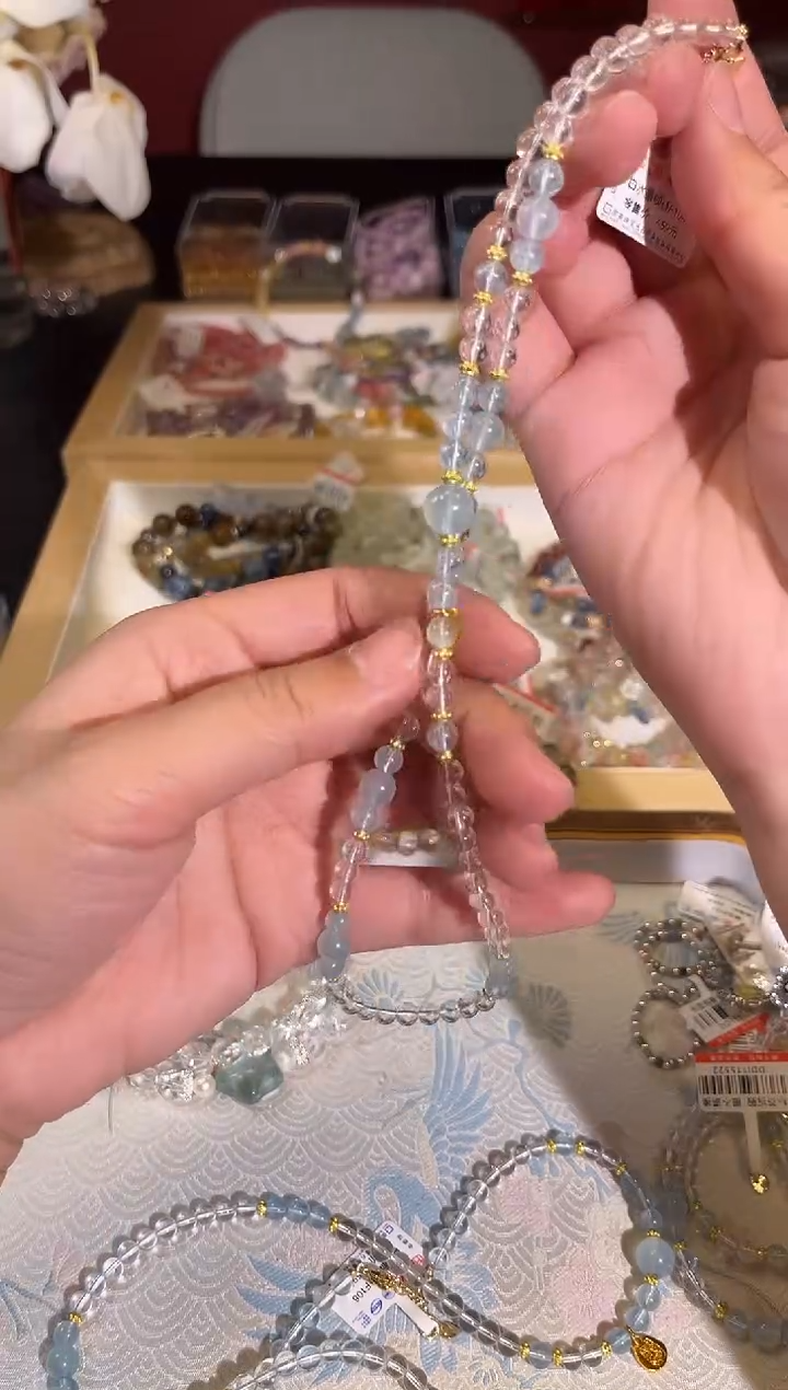 【闪购商品】海蓝宝石手串未镶嵌f108多样性发货一件