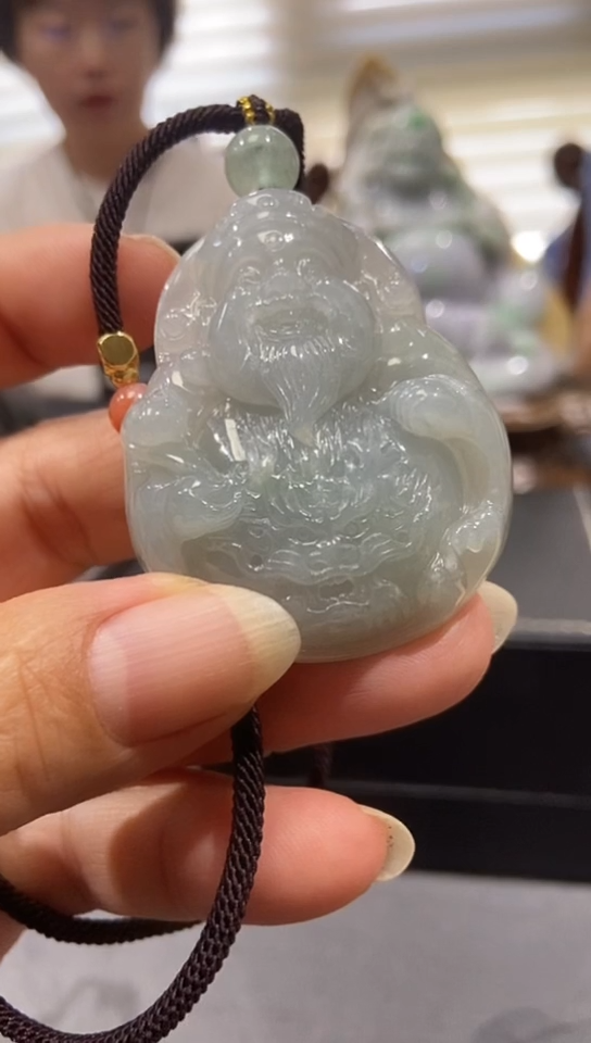 翡翠未镶嵌颈饰小***️吊坠