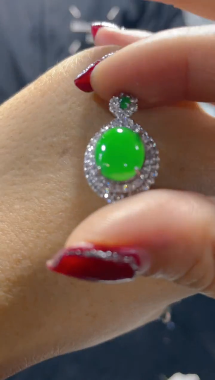 【闪购商品】定制翡翠未镶嵌天然A货翡翠假一罚四（多样性）