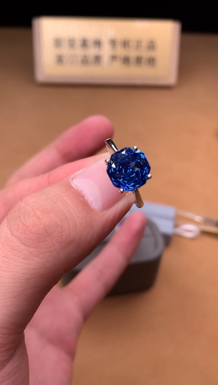 银S925镶嵌戒指托帕石3432