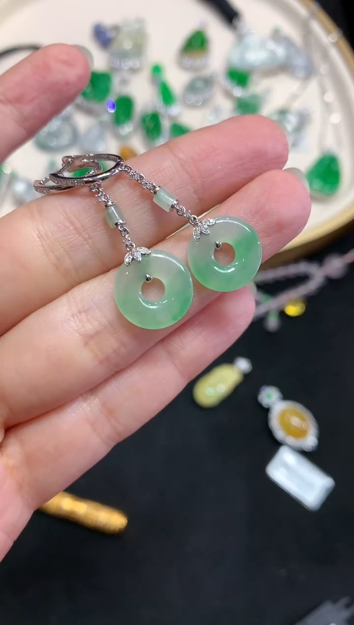 【闪购商品】翡翠耳饰18K金镶嵌W592|4800