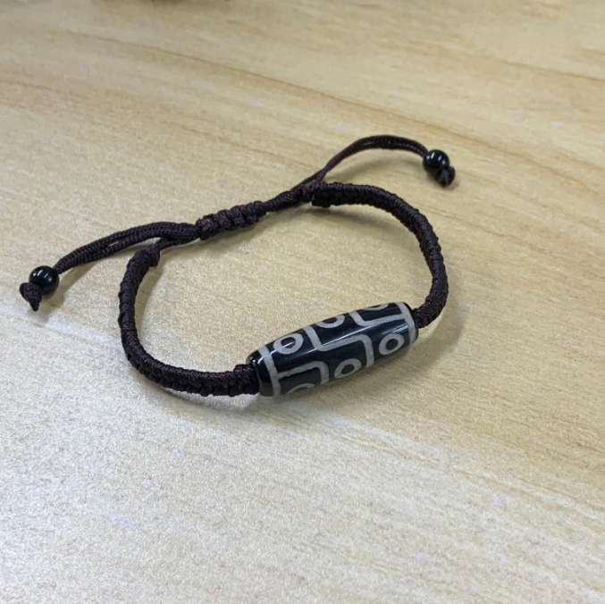 九眼珠玛瑙手工编织手绳手串