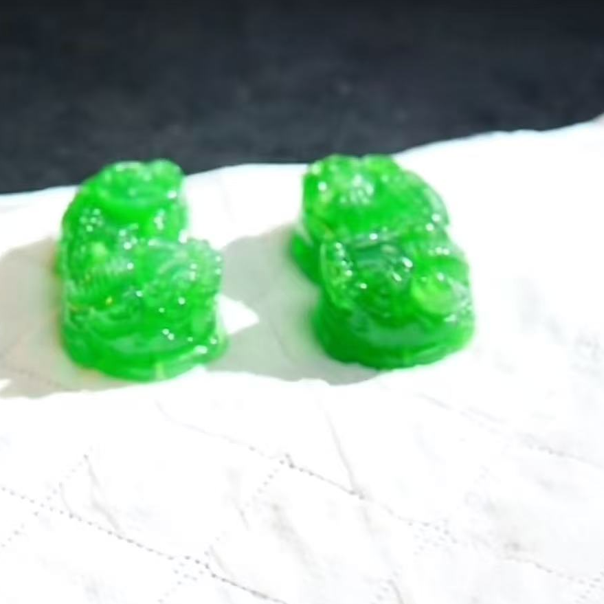 【华夏文物甄选商店02235】翡翠貔貅一对