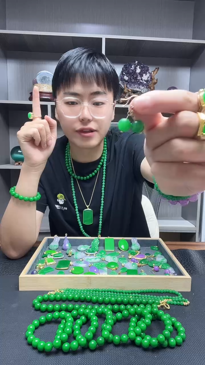 翡翠14K金镶嵌耳饰耳饰