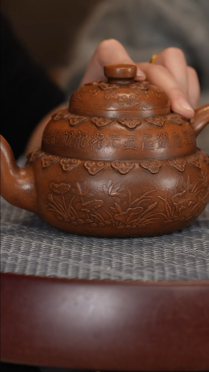 【闪购商品】紫砂茶壶沉香泥福禄+赏盘