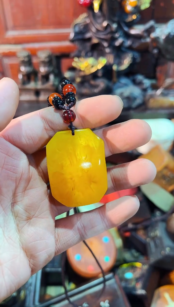 【闪购商品】蜜蜡颈饰未镶嵌硕少爷精选专属链接984981