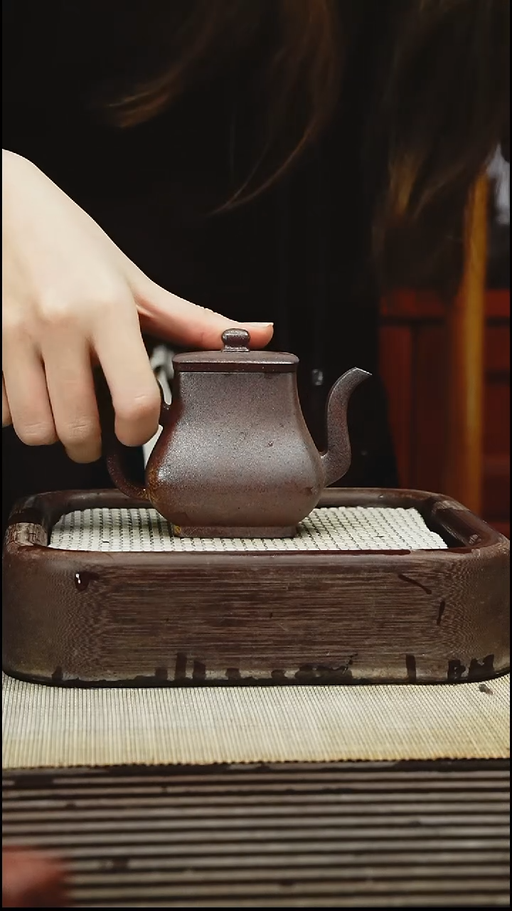 茶壶紫砂容量150毫升