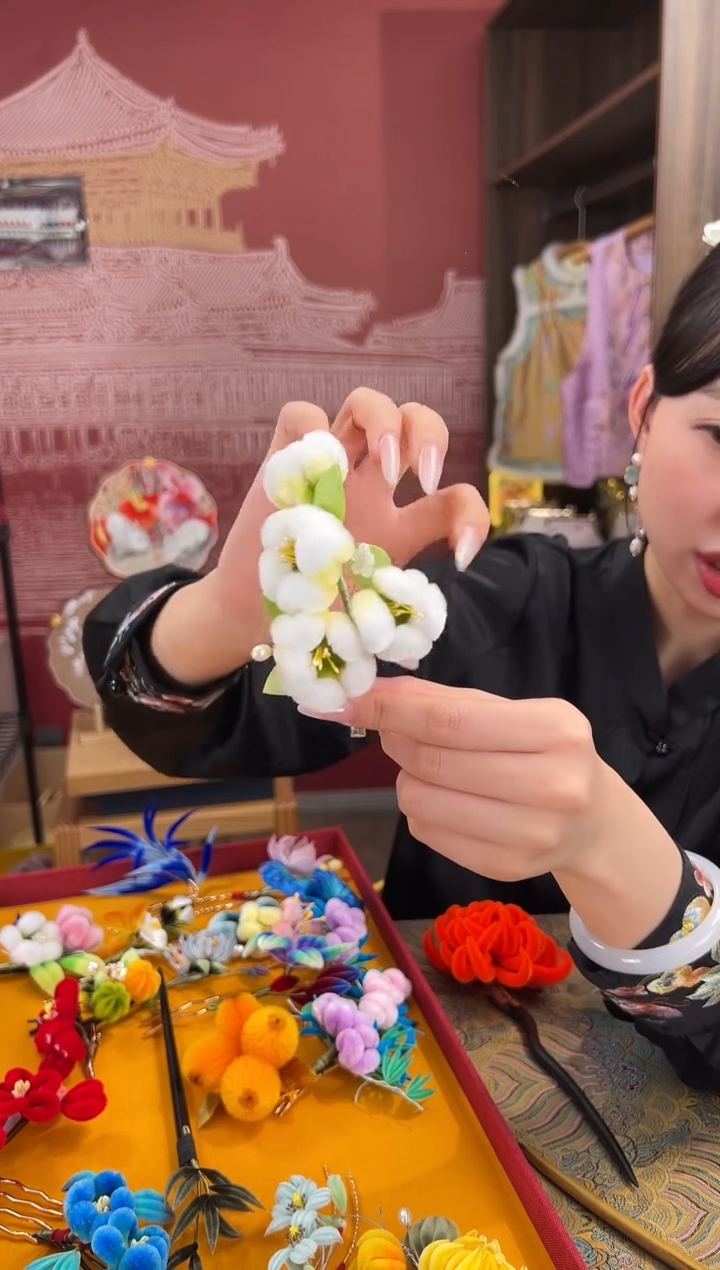 【闪购商品】刺绣非遗绒花（发饰）