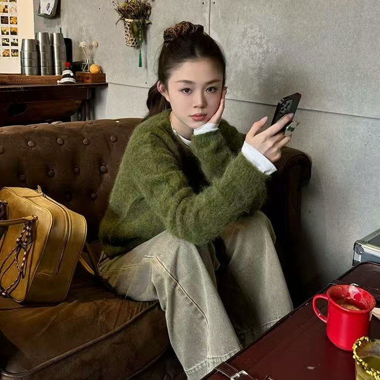 一眼就爱上的复古苔藓绿~老钱感慵懒毛衣