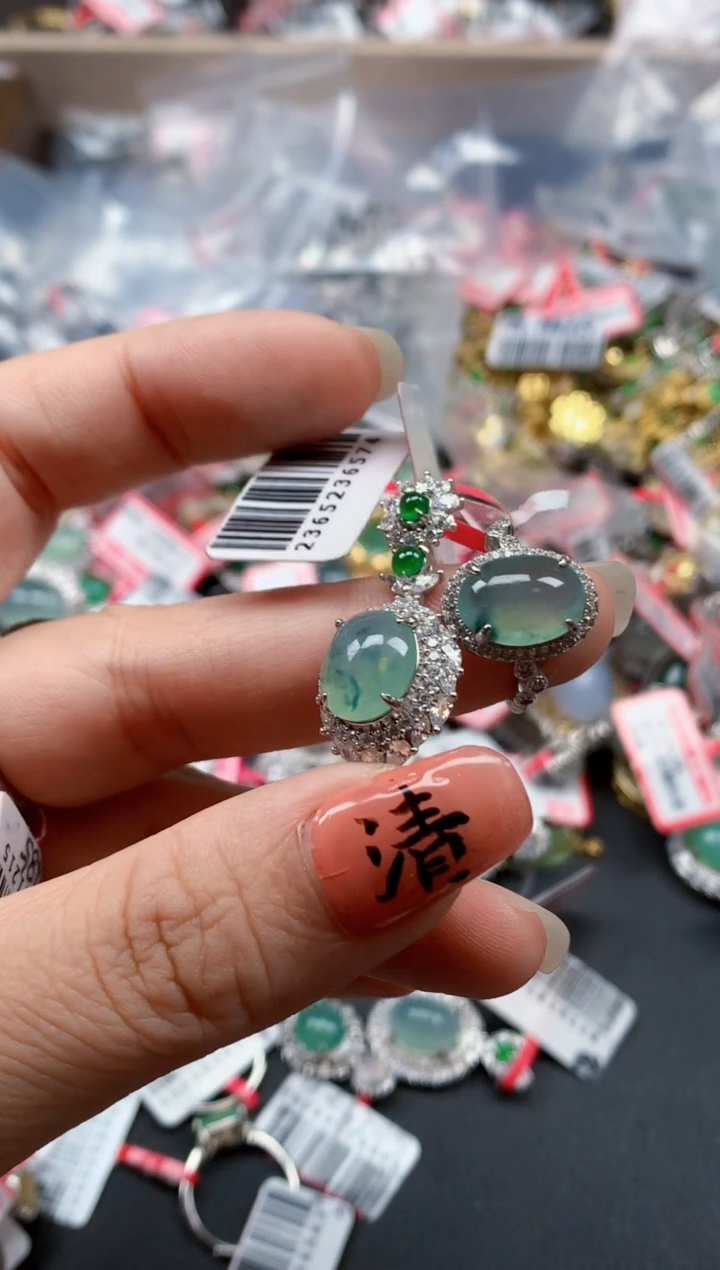 银S925镶嵌戒指翡翠天然A货缅甸翡翠