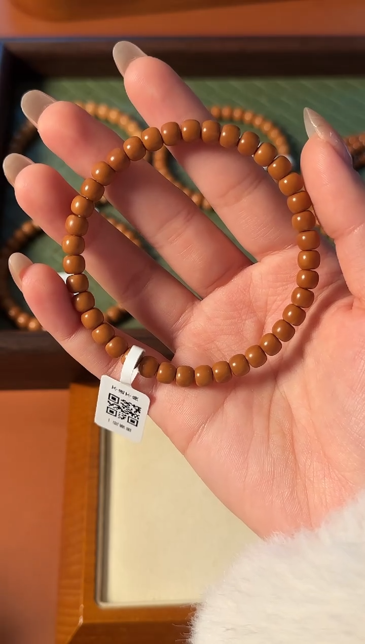 手串橄榄核【168】6mm老挝核尖老型单圈、