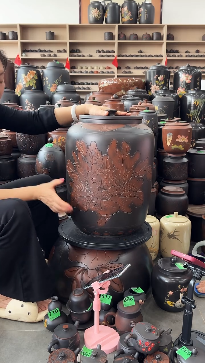 罐瑕疵茶缸高50cm 牡丹花  145