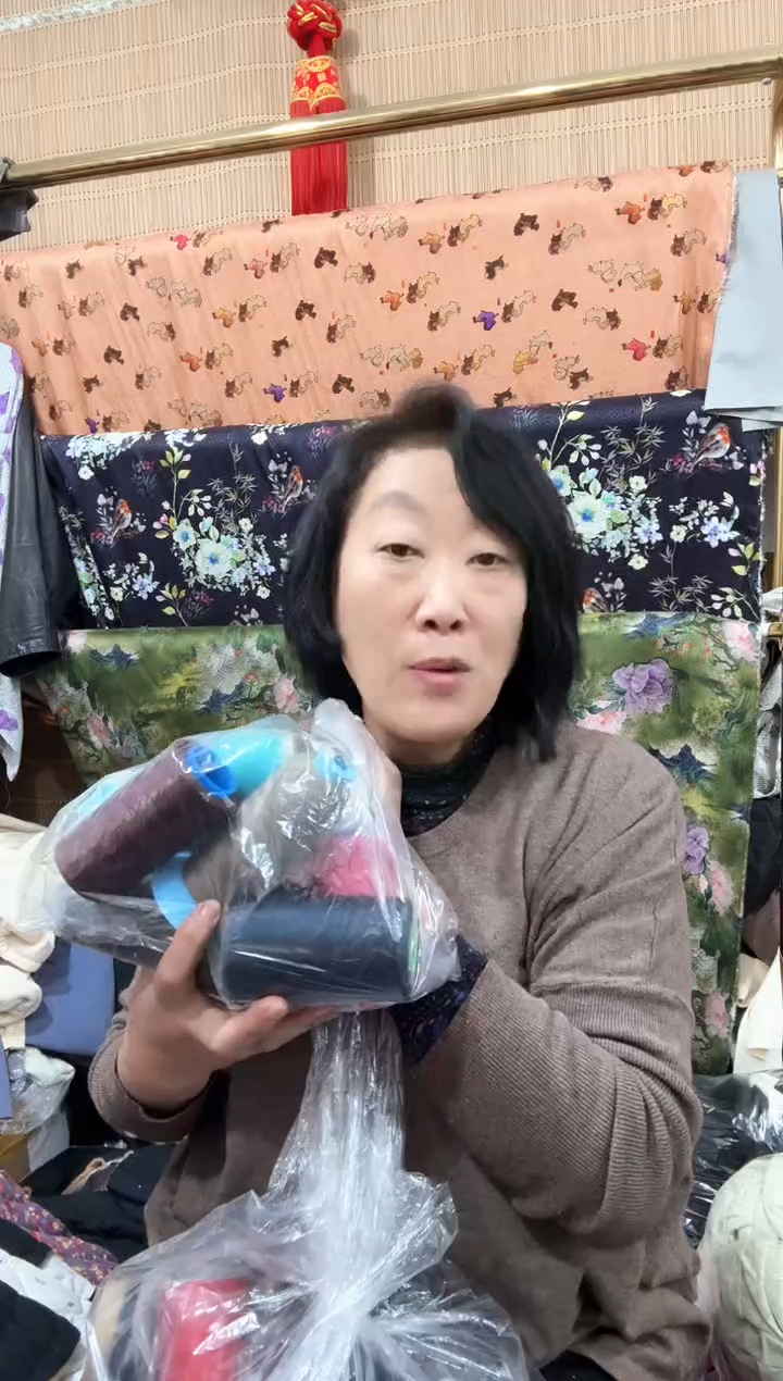 弹力线大小轴混搭颜色混搭（随机发）一份